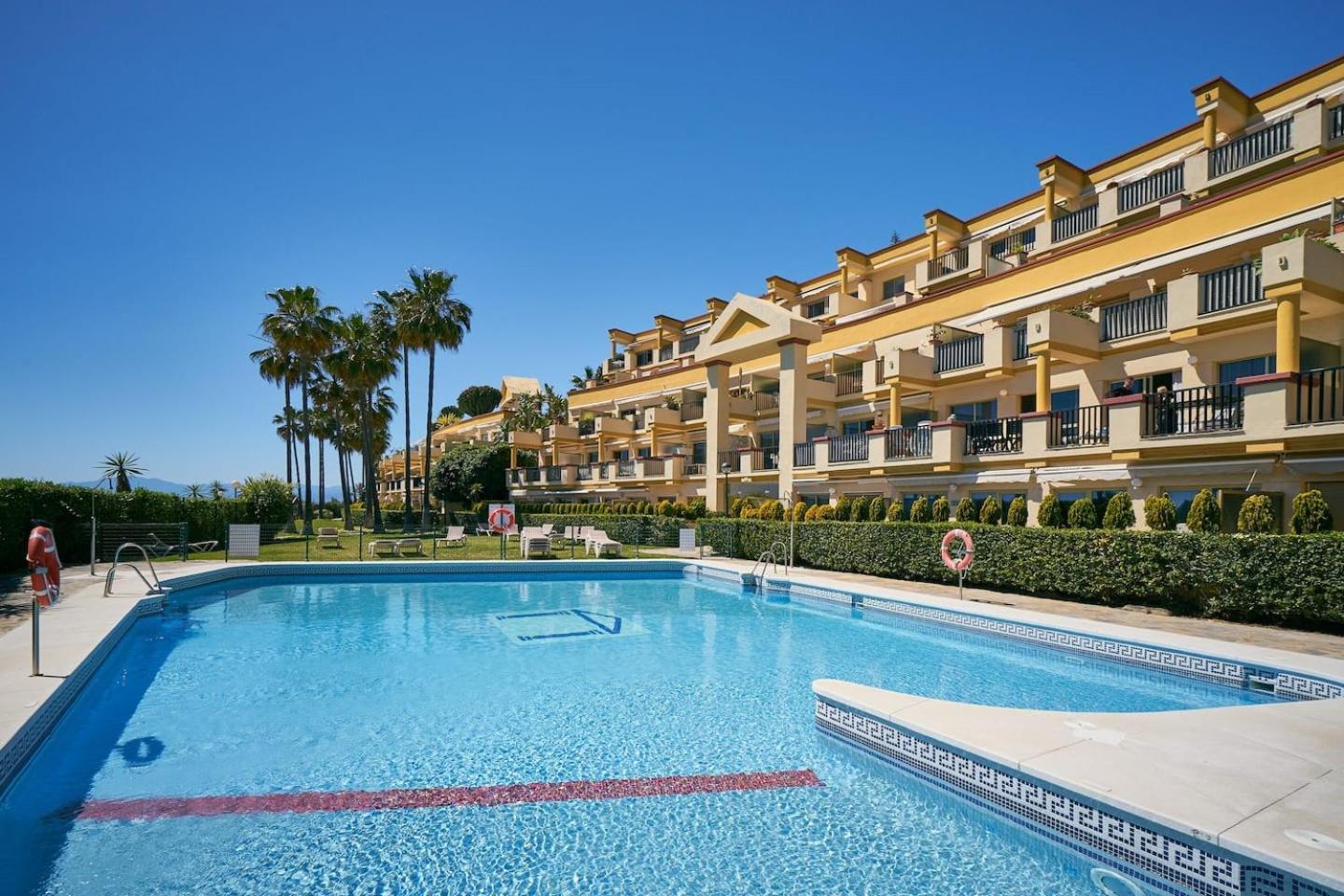 Oleholidays 526 Romana Playa Vistas Al Mar Marbella Buitenkant foto