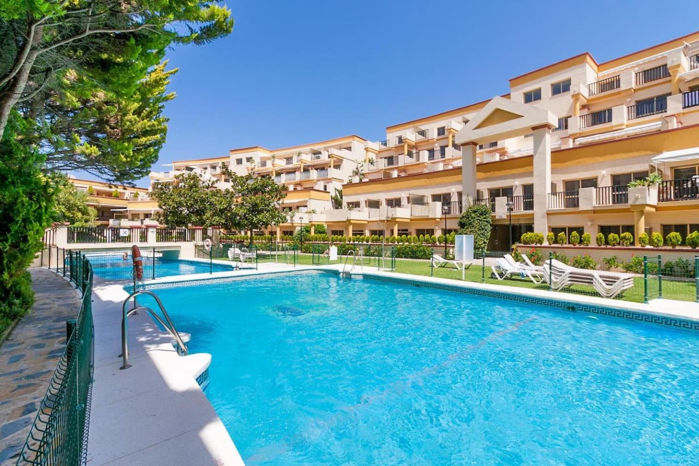 Oleholidays 526 Romana Playa Vistas Al Mar Marbella Buitenkant foto
